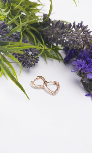 Kalp Tasarım Zirkon Gümüş Küpe