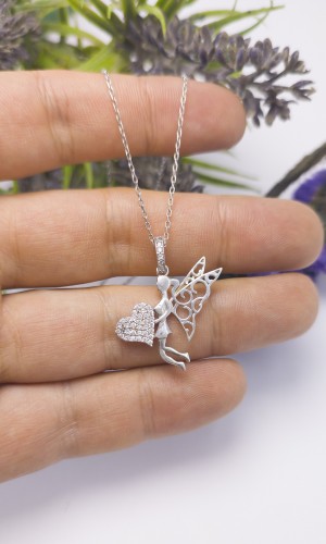 Kalp Taşıyıcsı Tasarım Zirkon Gümüş Kolye