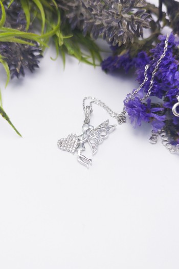 Kalp Taşıyıcsı Tasarım Zirkon Gümüş Kolye