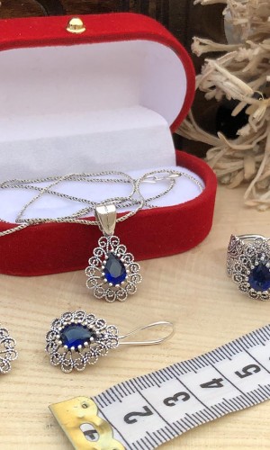 Safir Taşlı Damla Tasarım Telkari Gümüş Üçlü Set