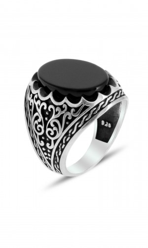 Kalemkar İşlemeli Oniks Taşlı Erkek Gümüş Yüzük