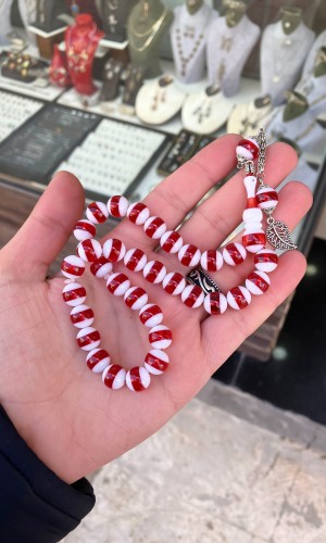 Kırmızı Beyaz Taraftar Toz Kehribar Tesbih Kırmızı Beyaz Taraftar Toz Kehribar Tesbih