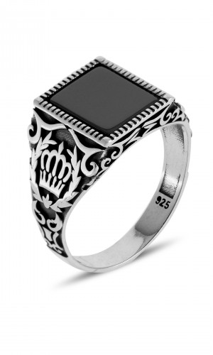 Taç İşlemeli Oniks Taşlı 925 Ayar Erkek Gümüş Yüzük