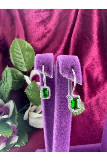 baget tasarım zümrüt yeşili zirkon taşlı 925 ayar gümüş küpe