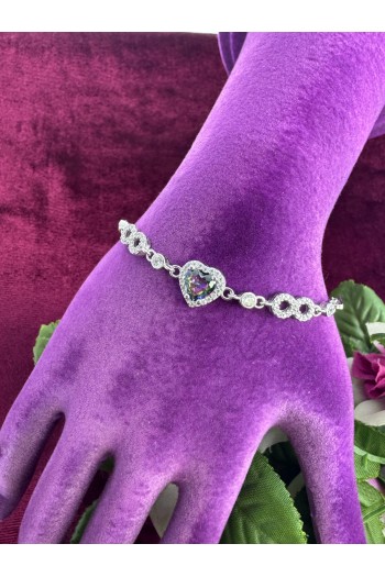 kalp ve sonsuzluk tasarımlı his taşlı 925 ayar gümüş bileklik