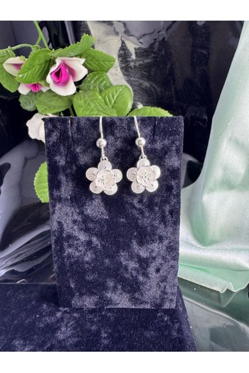 Papatya model 925 ayar telkari gümüş küpe