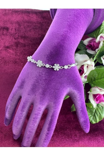 papatya motifli zirkon taşlı 925 ayar gümüş bileklik