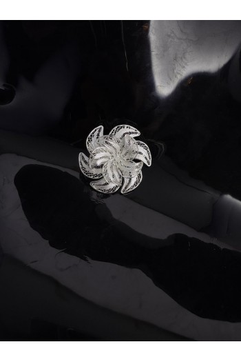 Rüzgar Gülü Motifi El Işi Telkari Gümüş Broş & Yaka İğnesi 