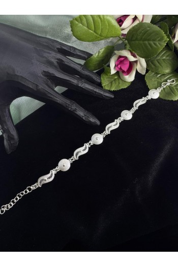 yaprakl tasarım yuvarlak motifi El Işçiliği Telkari Gümüş Bileklik