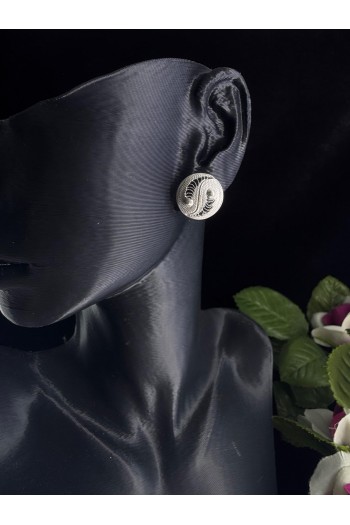 yin yang motifi çivili model el işi telkari gümüş küpe 