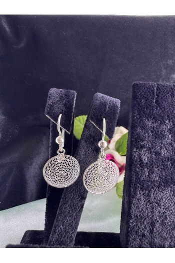 Yuvarlak model sallantılı model el işi telkari gümüş küpe 