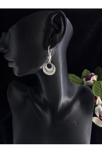 Yuvarlak motifi sallantılı model el işi telkari gümüş küpe 